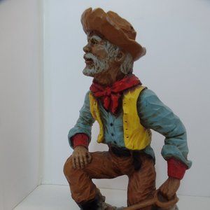Universal Statuary Corporation Chicago (Signed) Cowboy Figurine Panning for Gold